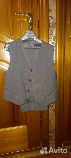 Школьная форма для мальчика 134- 32