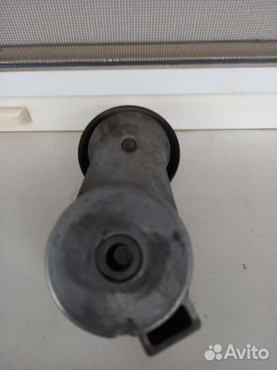 Ролик приводной шевроле круз 1.8