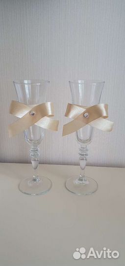 Свадебные аксессуары (бокалы на свадьбу, книга пож