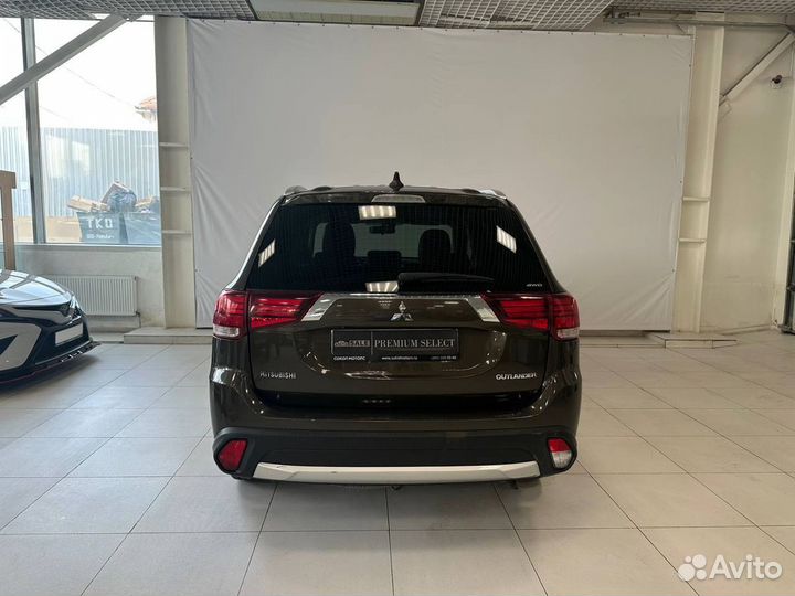 Mitsubishi Outlander 2.0 CVT, 2017, 93 000 км