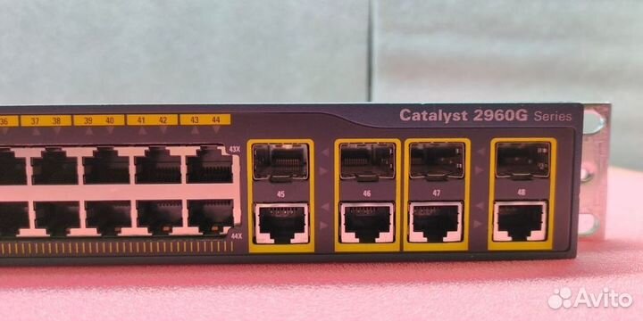 Коммутатор Cisco WS-C2960G-48TC-L