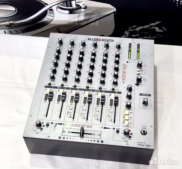 DJ пульт Allen & Heath xone 62