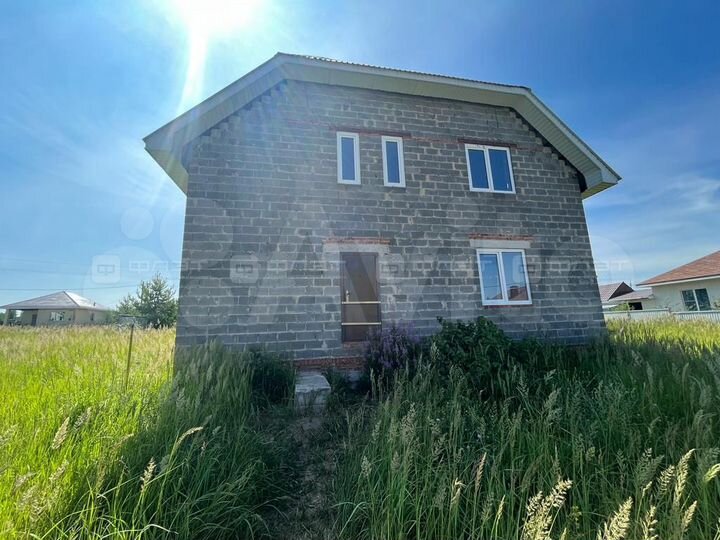 Дом 192 м² на участке 11 сот.