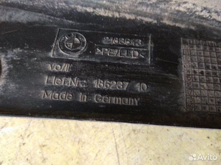 Брызговик передний левый Bmw X3 F25 2010-2017