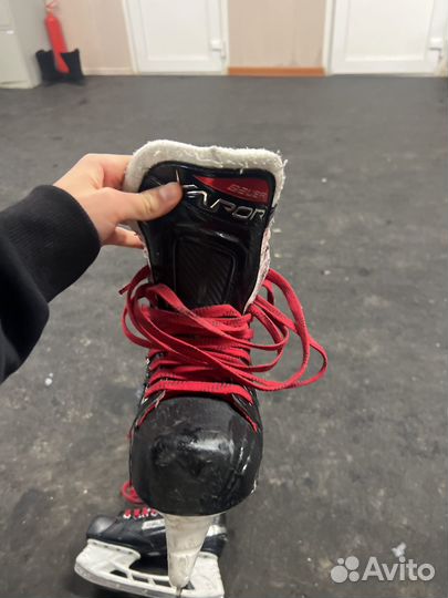 Хоккейные коньки bauerX