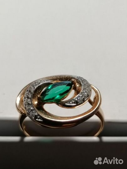 Кольцо с Изумрудом и Фианитами