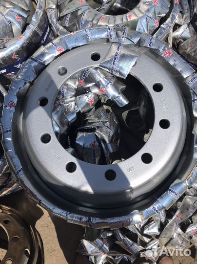 7.50-22,5 10Х335 ET152 В281 SRW диски на камаз