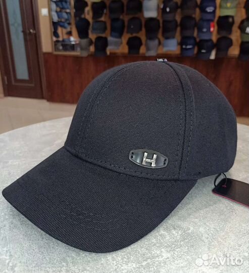 Бейсболки и кепки