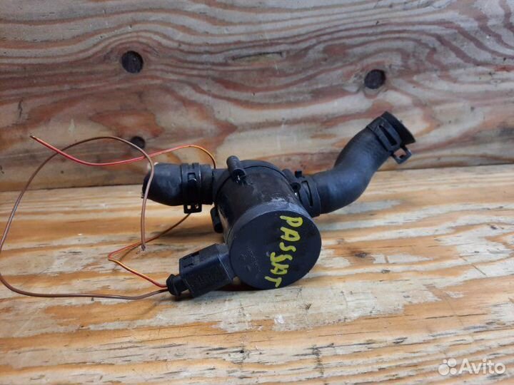 Насос водяной volkswagen passat