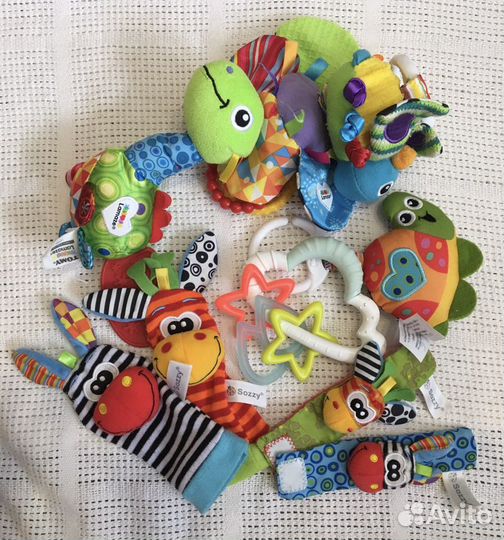 Игрушки для новорожденных развивающие