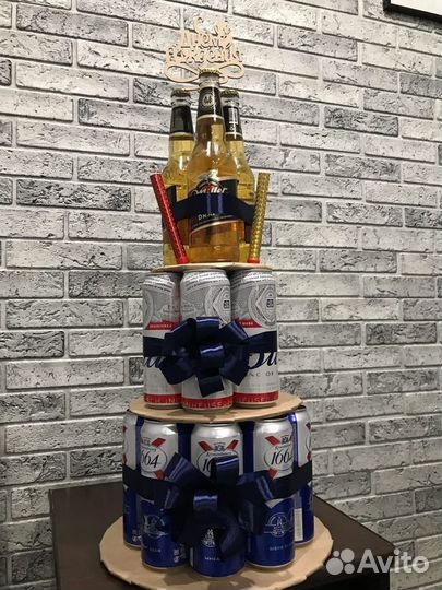 Торт из конфет, пива и т.д