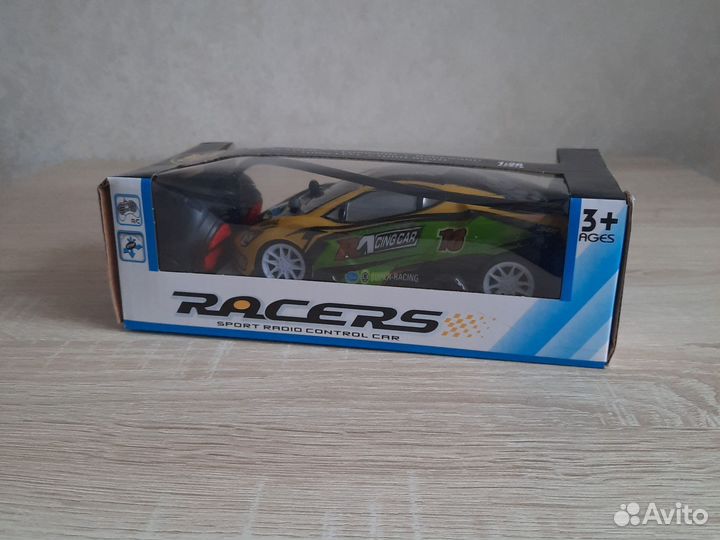 Машинка на пульте управления подарок мальчику