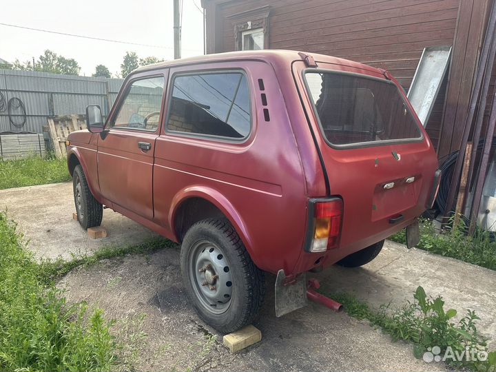 LADA 4x4 (Нива) 1.7 МТ, 2005, 156 000 км