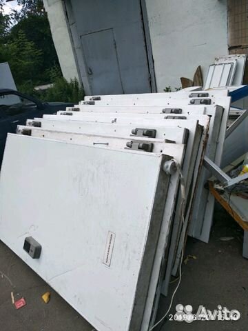 Двери для холодильных камер В наличии 300 штук