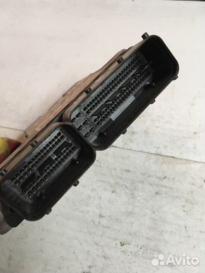 Эбу 03C906056CE VW Touran 1.6fsi BLF