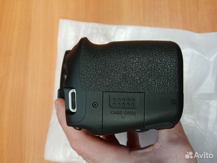 Canon EOS 90D Body (пробег 0)