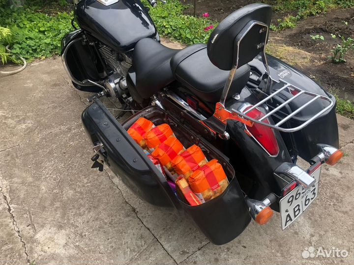 Мотокофры боковые для чоппера универсальные (2 шт)