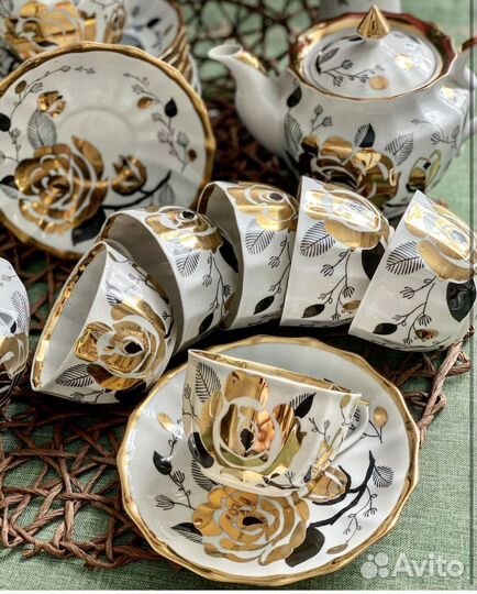 Сервиз чайный и кофейный Золотая Роза