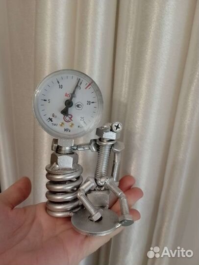 Фигурка из металла