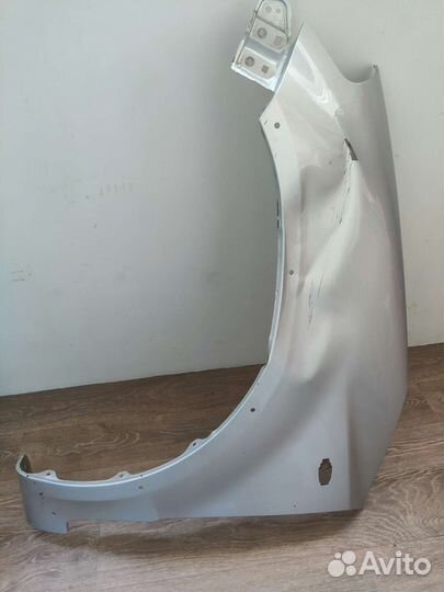 Крыло переднее левое suzuki sx4