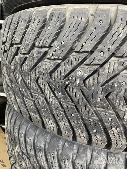 Nokian Tyres Hakkapeliitta 8 SUV 285/60 R18
