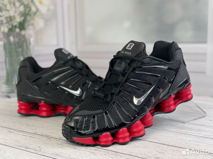 Кроссовки Nike shox