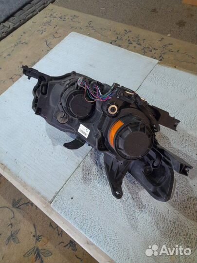 Фара левая Mitsubishi Outlander GF8W 4J12