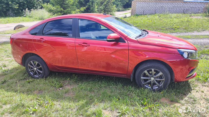 LADA Vesta 1.6 AMT, 2017, 80 000 км
