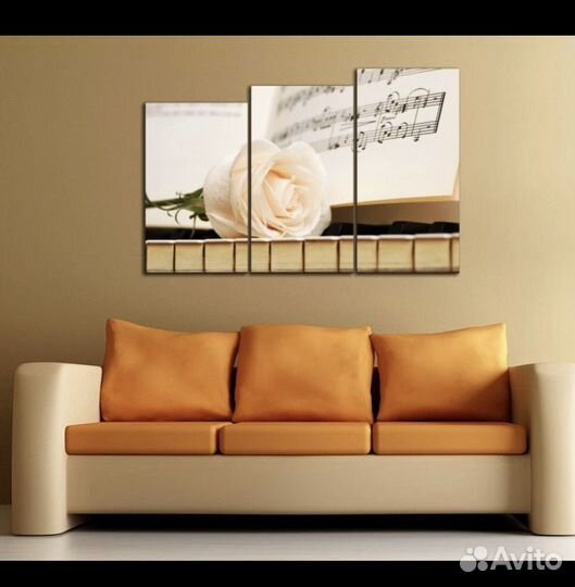 Картина в спальню