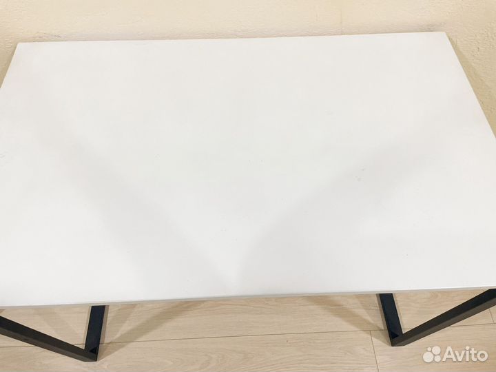 Кухонный стол