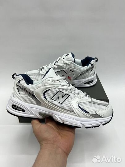 Кроссовки New Balance 530 White/Silver/Navy