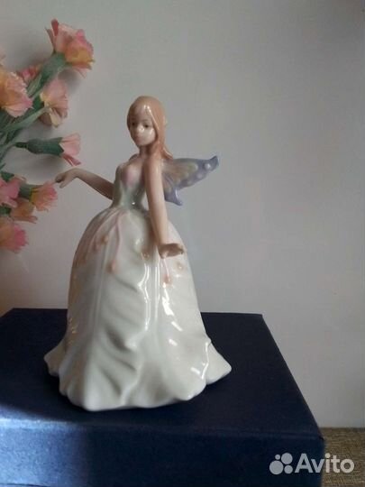 Статуэтка Эльфина фарфор