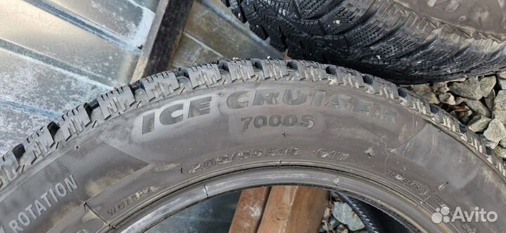 Bridgestone Ice Cruiser 7000S 205/55 R16