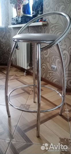 Барные стулья