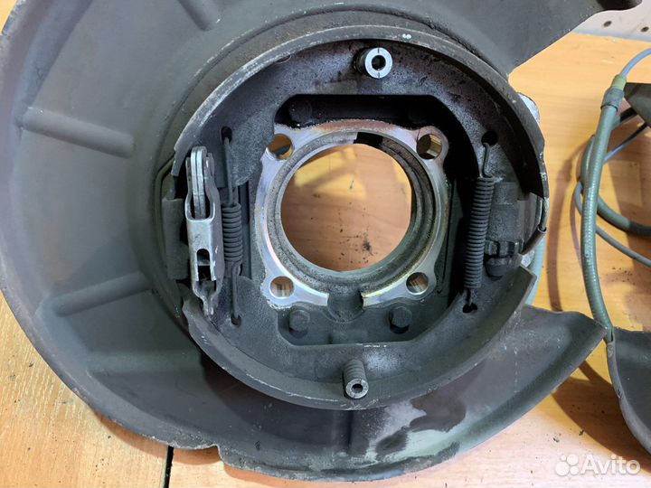 Кулаки задние Bmw x5 e53