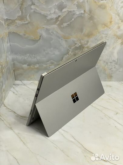 Microsoft Surface Pro 5 12.3