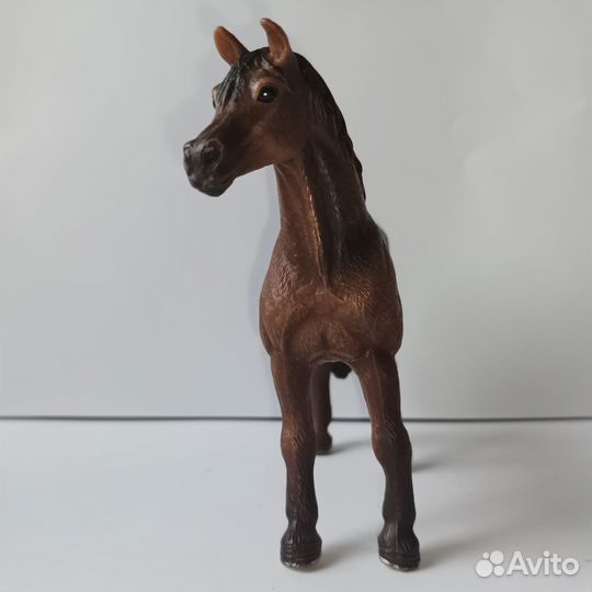 Коллекционные фигурки лошадей