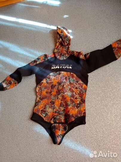 Костюм для дайвинга