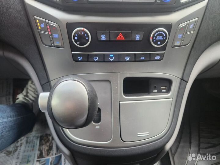 Hyundai Grand Starex 2.5 AT, 2019, 45 190 км