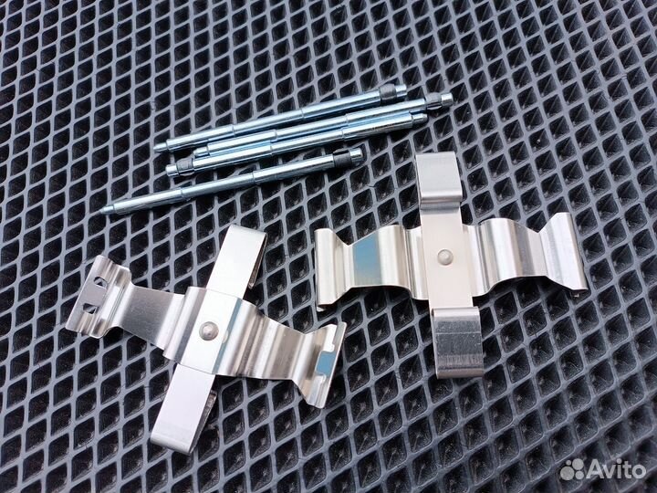 Установочный комплект колодок BMW Brembo 374 395