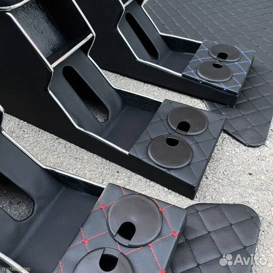 Подлокотник ваз 2107 классика черный