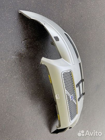 Бампер передний Volvo V50 MW