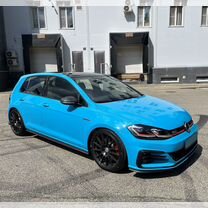 Volkswagen Golf GTI 2.0 AMT, 2018, 85 000 км, с пробегом, цена 2 990 000 руб.