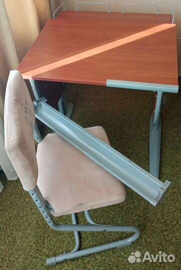 Растущий стол и стул Дэми