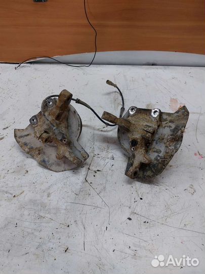 Поворотный кулак Opel Omega B