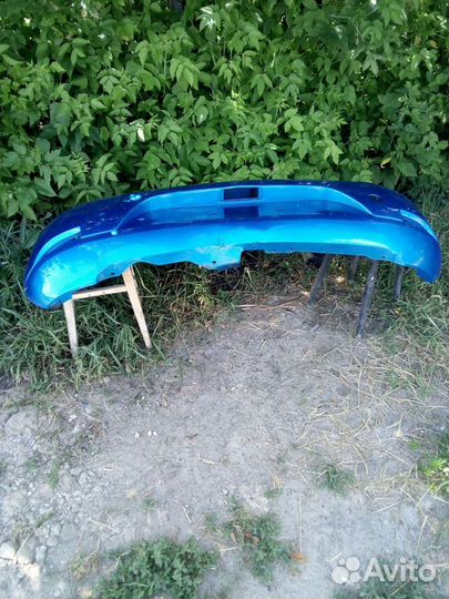 Бампер Рено Сандеро 2