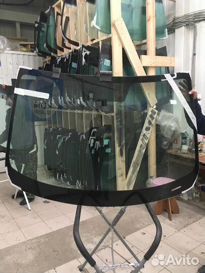 Лобовое стекло Мазда 6