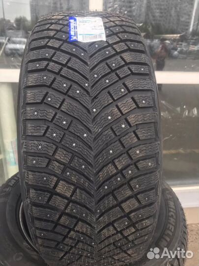Michelin X-Ice North 4 275/40 R19 105H