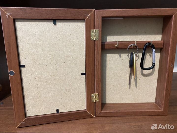 Деревянная ключница