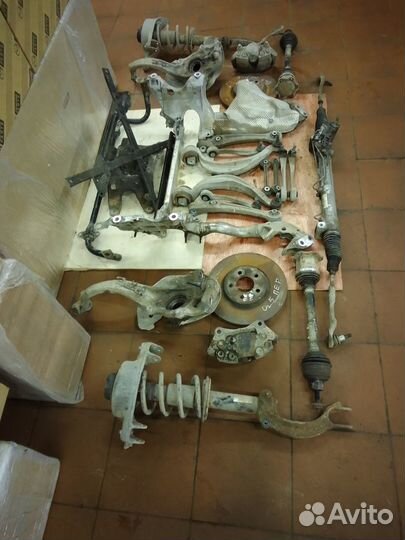 Передняя подвеска в сборе Audi q5 8r